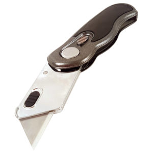 Folding Utility Knife with Quick Change