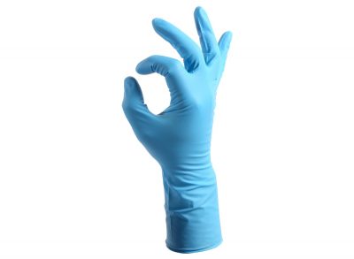 MDNHR6_HighFive_BlueGloves_02